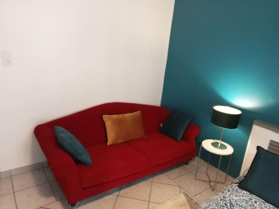 Splendide Moulins Apartment Мулин Екстериор снимка