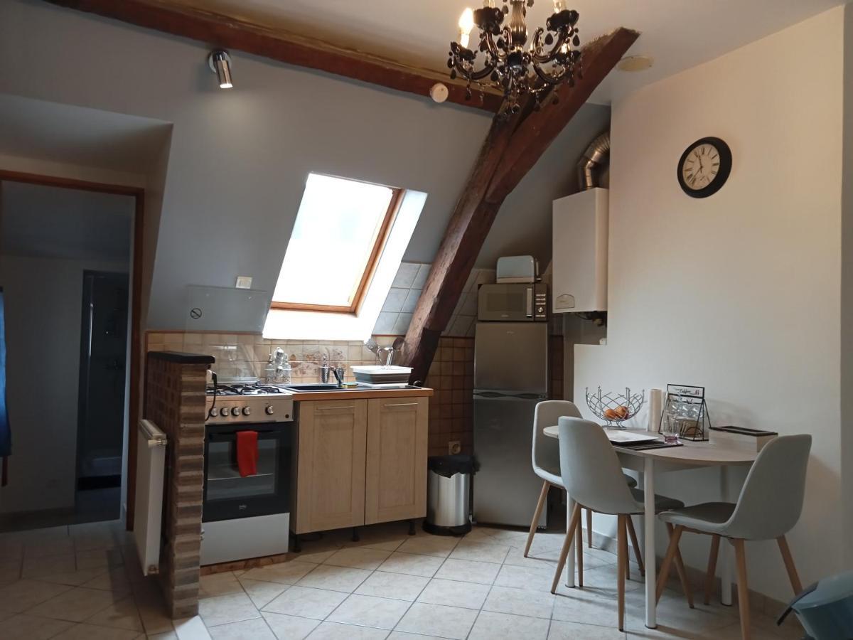Splendide Moulins Apartment Мулин Екстериор снимка
